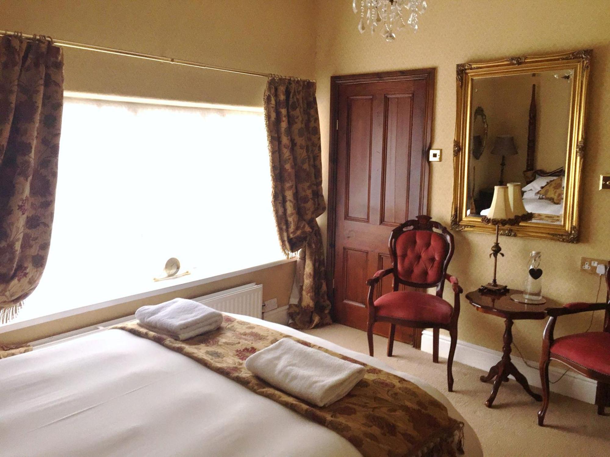 Glyn Isa Country House Luxury Self Catering Accommodation Conwy Extérieur photo