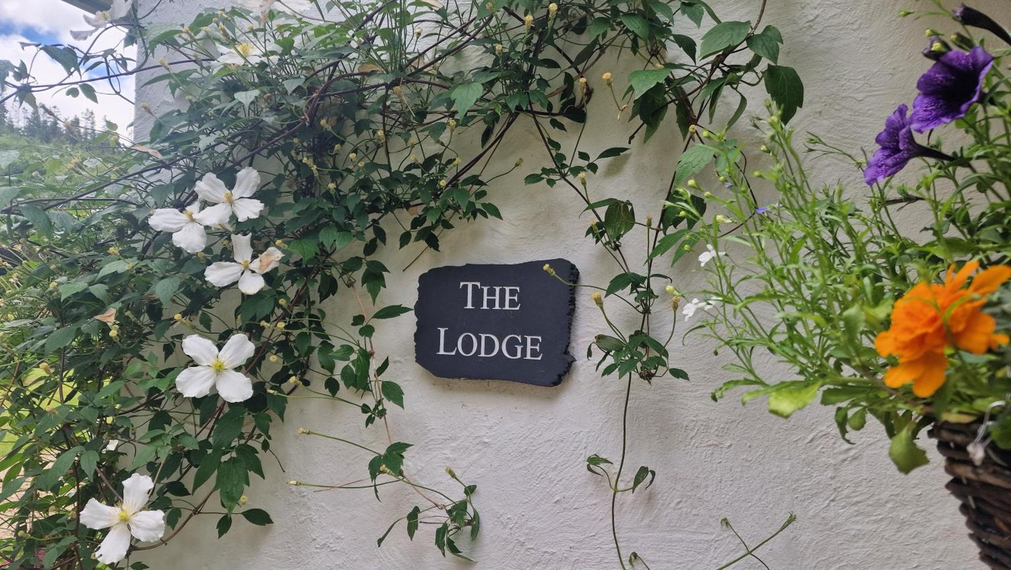 Glyn Isa Country House Luxury Self Catering Accommodation Conwy Extérieur photo