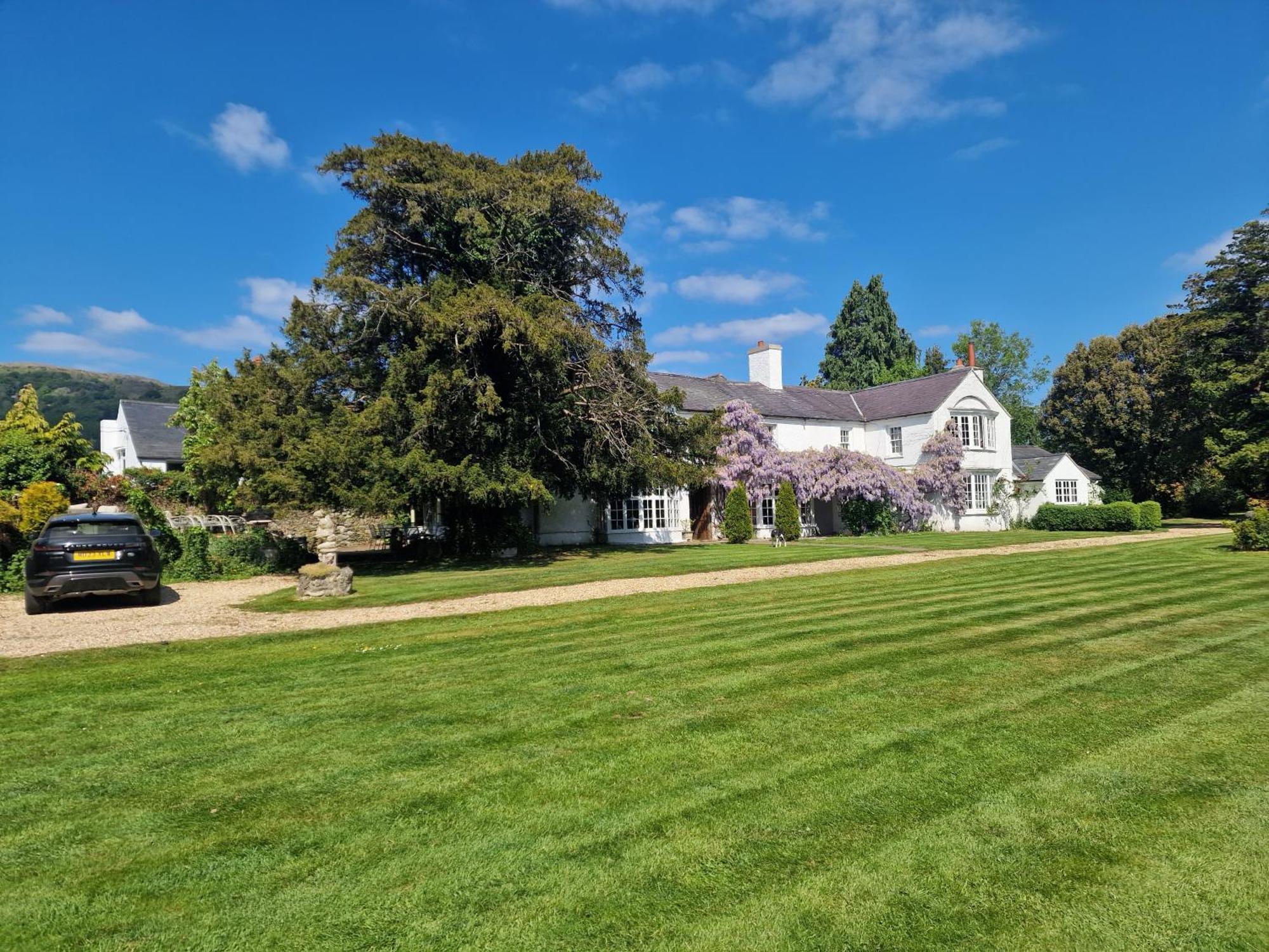 Glyn Isa Country House Luxury Self Catering Accommodation Conwy Extérieur photo